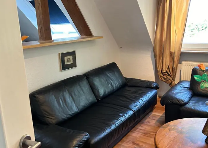 Ruhige Im Norden Von * Düsseldorf